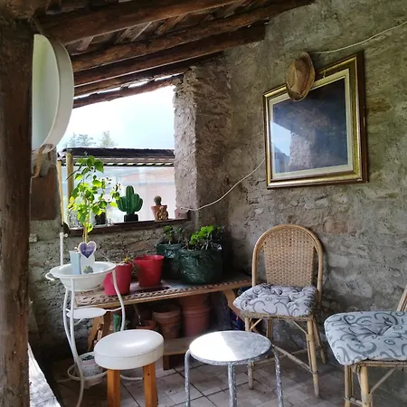 Come A Casa Appartment & Home Restaurant Montegrino Valtravaglia